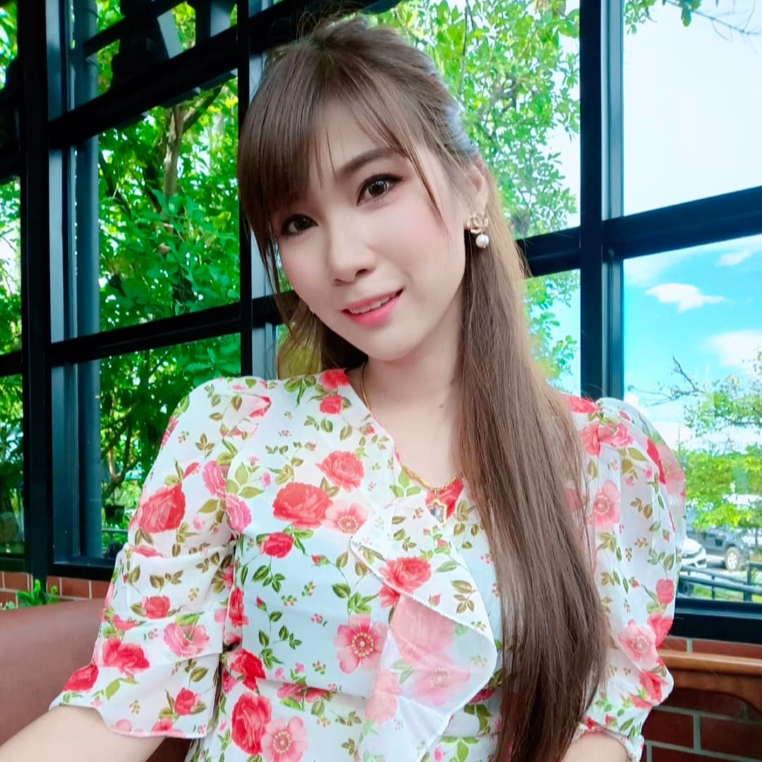 รูปโปรไฟล์ของ แม่หมอนิวเยียร์ NewYear Miracles