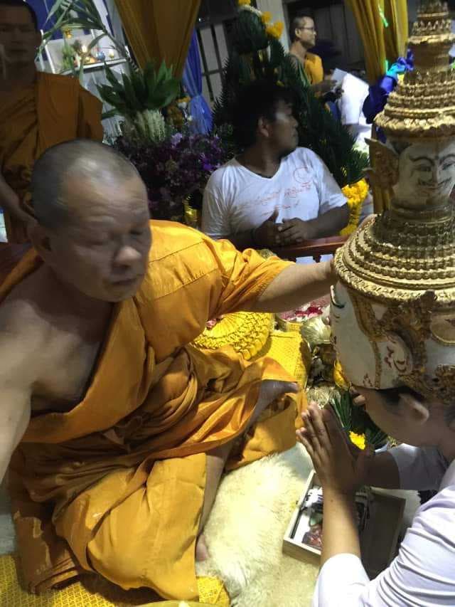 ทุกอย่างทุกเรื่อง ถ้าคุณข้องใจหรรษาตอบให้คุณได้ 
