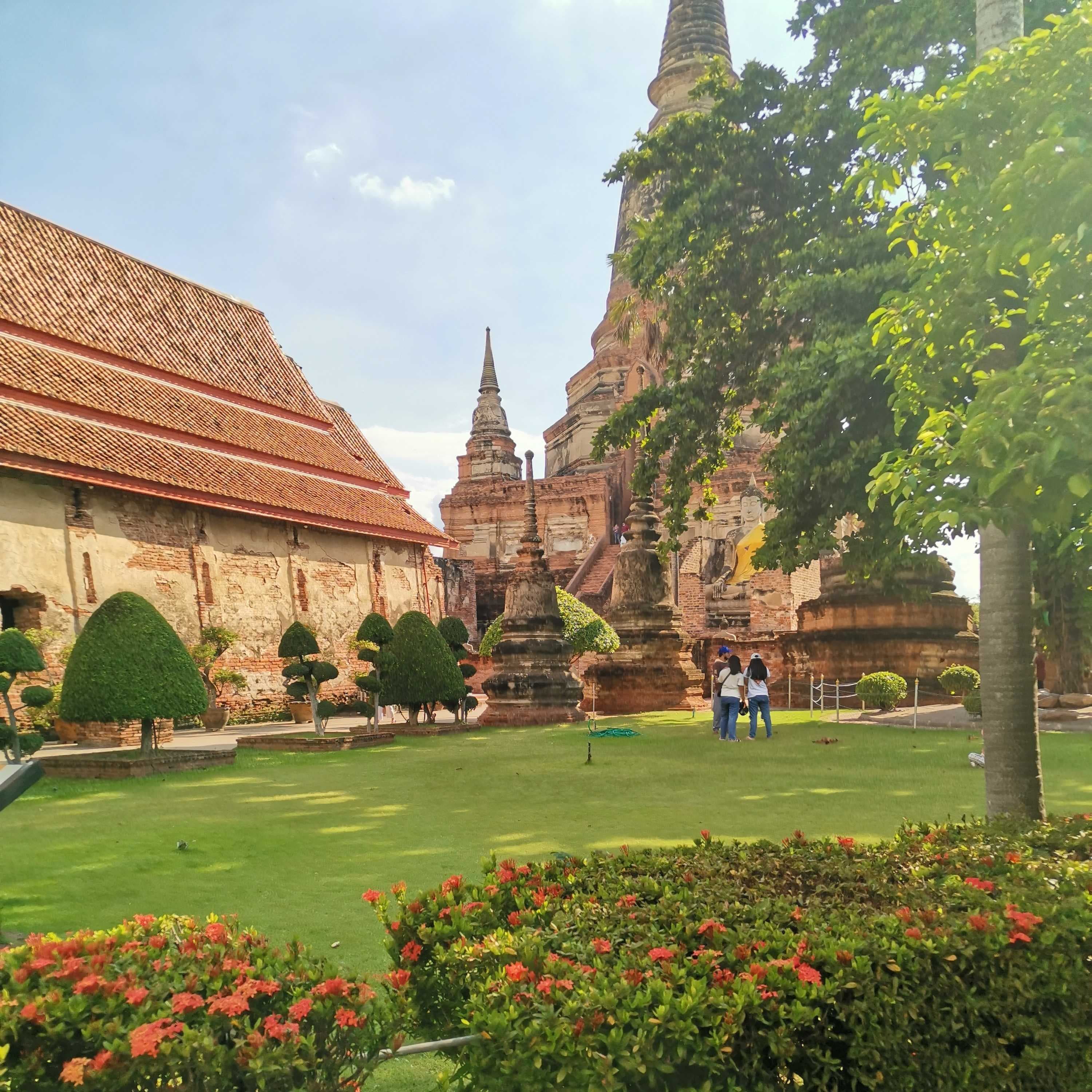 แต่งงาน​อายุ​เท่าไหร่​ปังสุดพร้อม 3 คำถามความรัก