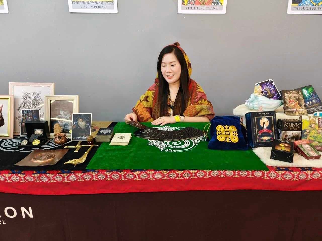 ฟรี 1 คำถาม ต่อไป 🦌1คำถาม 10 เหรียญ✨