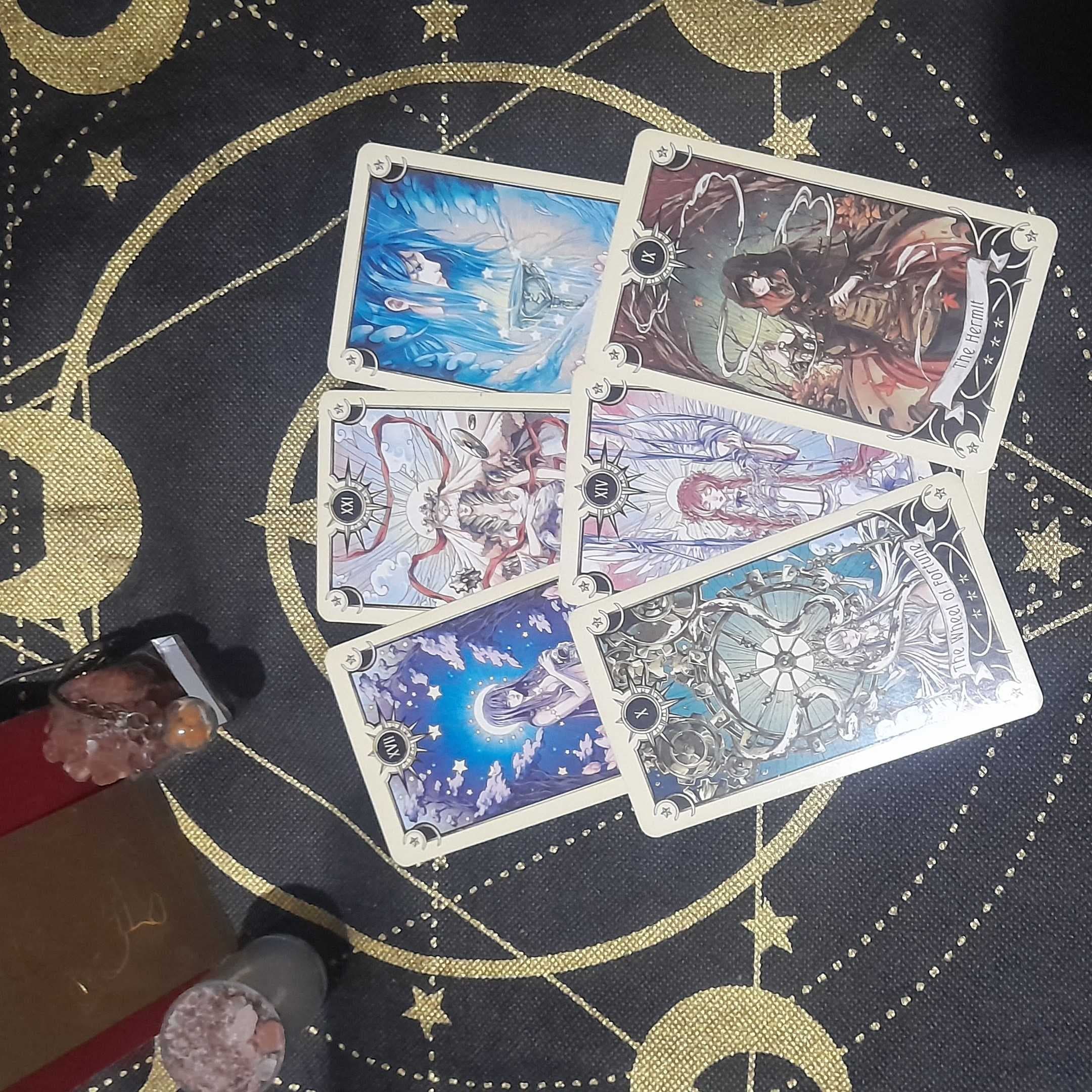 แล้วแต่ไพ่จะบอก