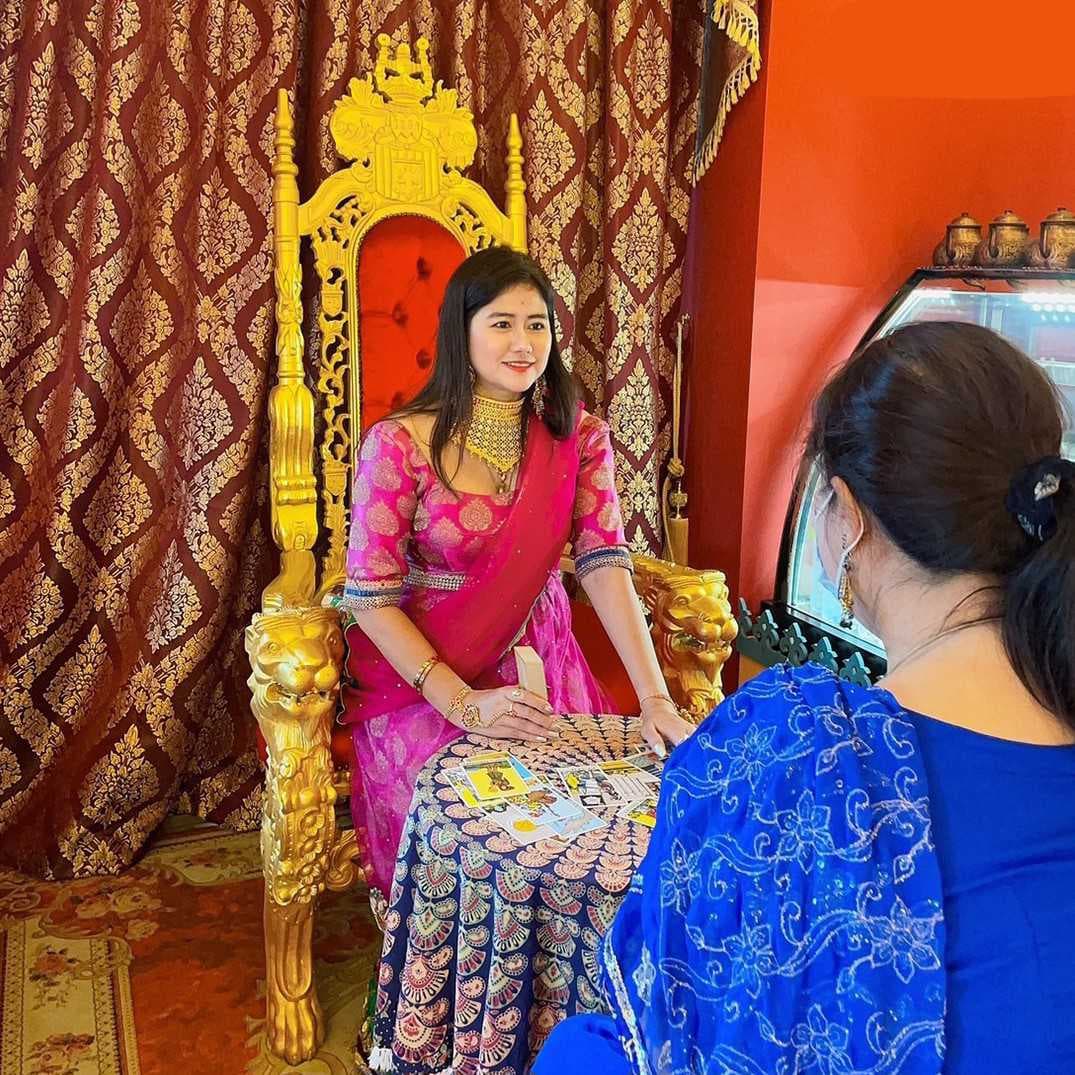 สร้างกุศล ดูดวงฟรี วันส./อา.(1 คำถาม แบบเจาะลึก)