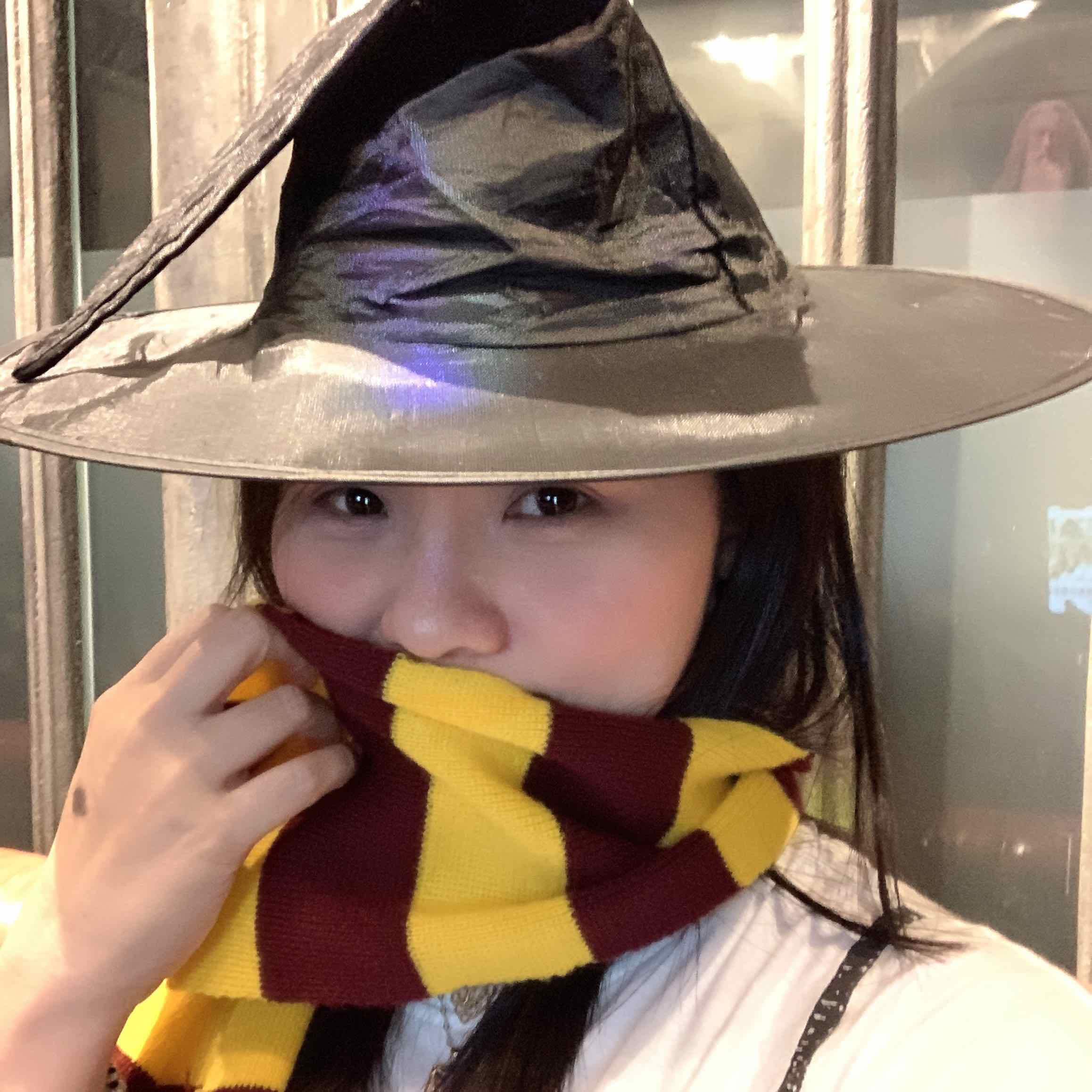 รูปโปรไฟล์ของ Magic by Apple🔮